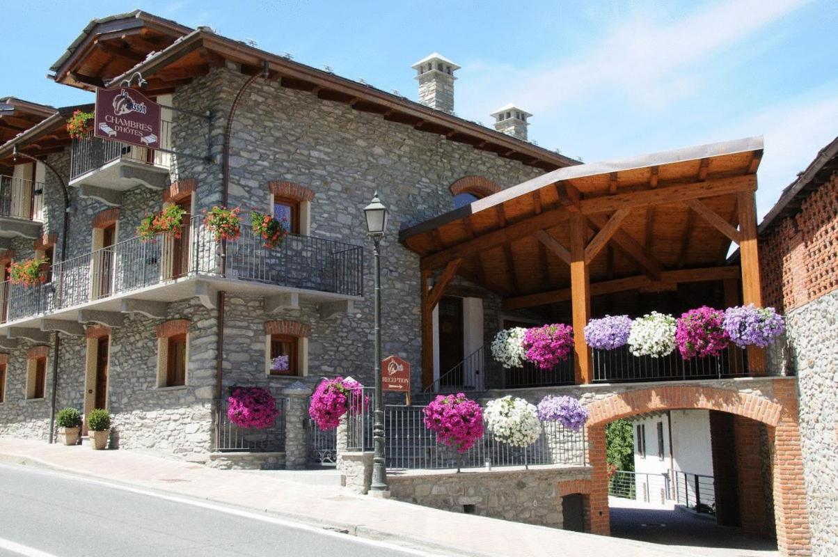 Lo Teisson Bed & Breakfast Pollein Dış mekan fotoğraf