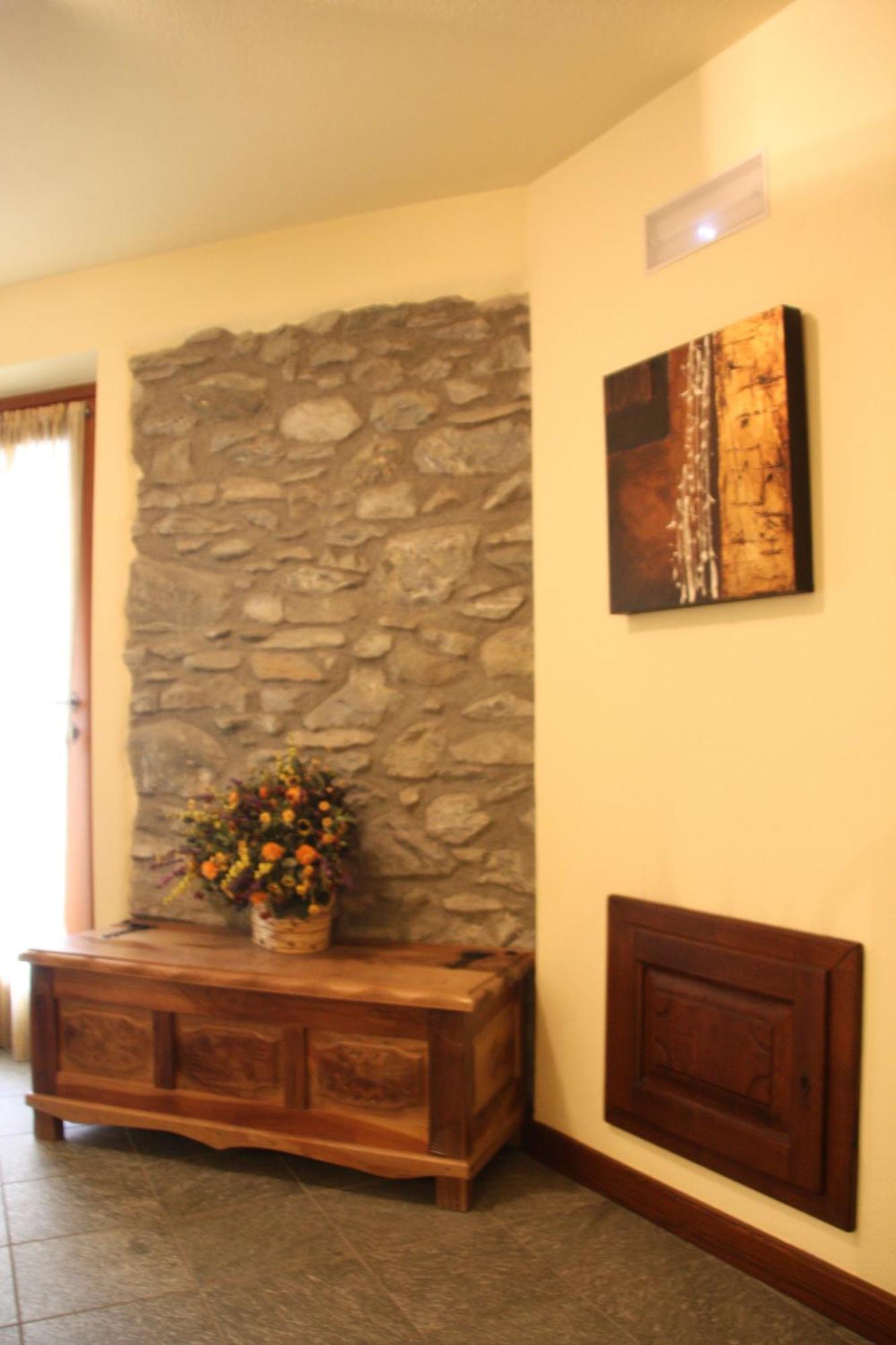 Lo Teisson Bed & Breakfast Pollein Dış mekan fotoğraf