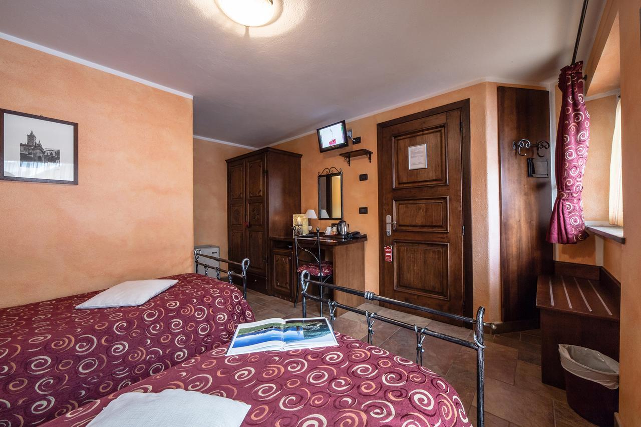 Lo Teisson Bed & Breakfast Pollein Dış mekan fotoğraf